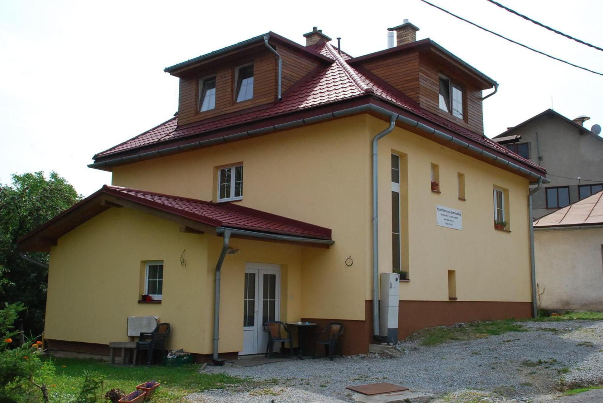 Apartmanovy Dom Králiky Zewnętrze zdjęcie